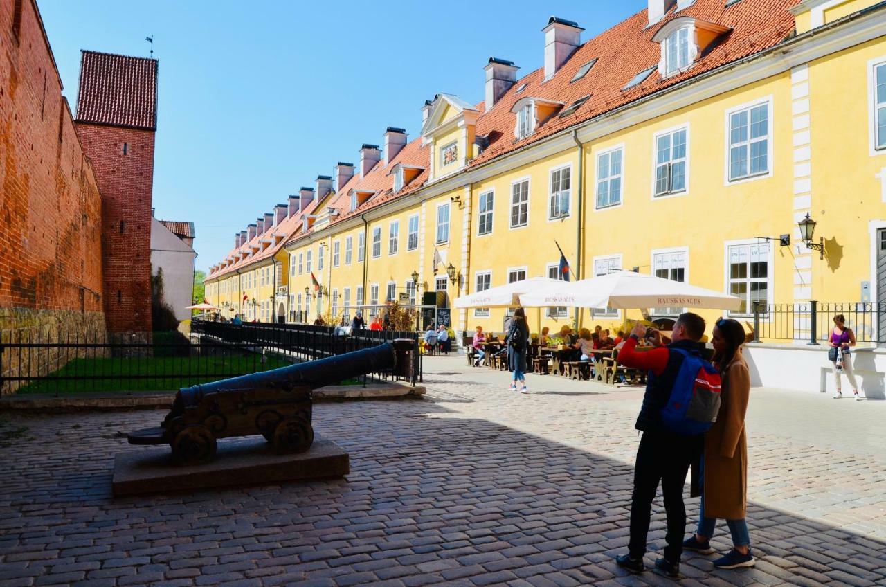 Jacob'S Barracks Apartment In Old Town Rīga Exterior foto