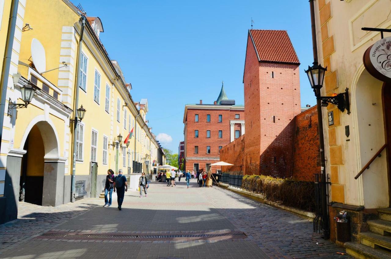 Jacob'S Barracks Apartment In Old Town Rīga Exterior foto